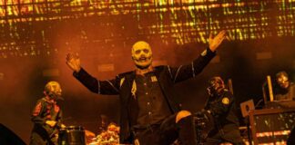 Ο Corey Taylor των Slipknot εξηγεί γιατί η μπάντα εγκατέλειψε την Roadrunner Records