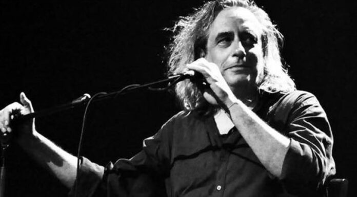 Γιάννης Αγγελάκας: Νέο Τραγούδι “Το Μέλλον” | Δείτε το video clip