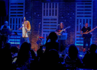 Όταν η ηλεκτρική κιθάρα του Αντώνη Μιτζέλου συνάντησε την κέλτικη άρπα της Λίνας Ροδοπούλου! (video)