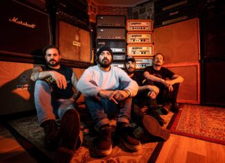 Οι 1000mods κλείνουν με καταιγιστικό τρόπο τη μουσική χρονιά, με ένα μεγάλο live την Παρασκευή 29 Δεκεμβρίου, στο Floyd