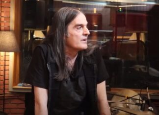 Γιώργος Τόλιος: Πέθανε ο ντράμερ του συγκροτήματος Τρύπες
