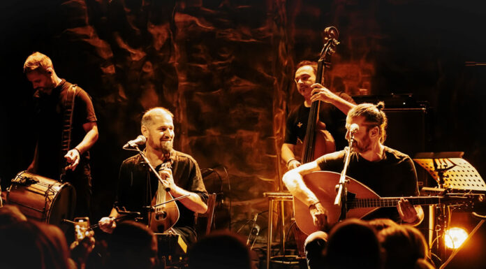 Ο Γιώργος και ο Νίκος Στρατάκης στο Block 33, στη Θεσσαλονίκη – Νέα ημερομηνία: Παρασκευή 2 Φεβρουαρίου