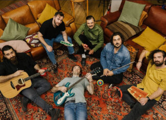 ΜΩΖΑΪΚ: Οι μουσικοί του “κουτιού” συνεχίζουν στο club του Σταυρού του Νότου και τις Παρασκευές του Φεβρουαρίου