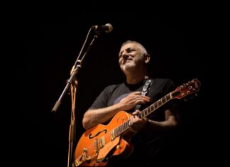 Εδώ είναι το ταξίδι: Ο Νίκος Πορτοκάλογλου στο Μέγαρο Μουσικής Αθηνών | Παρασκευή 29 & Σάββατο 30 Μαρτίου 2024