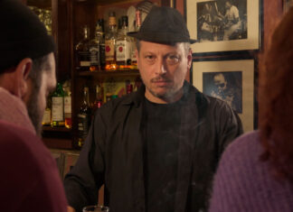 O Θέμος “Apicos” Ρίζος συναντά τη Μαριώ στο νέο του single «Το Λιμάνι»