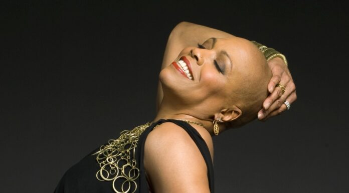 H Dee Dee Bridgewater, η λαμπερή ντίβα της Jazz έρχεται στην Τεχνόπολη για μία μοναδική συναυλία την Δευτέρα 15 Ιουλίου 2024