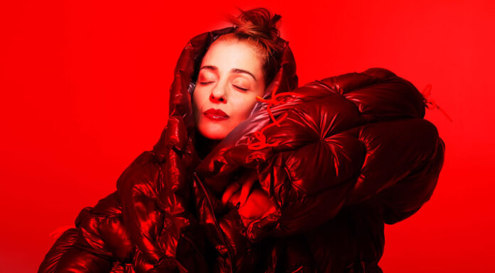 Κάτι Καίγεται 2 – Ο Μεγάλος Κύκλος: Η επιστροφή της Νατάσσας Μποφίλιου στο Vox