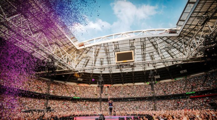 Coldplay 8 & 9 Ιουνίου 2024: Όλες οι πληροφορίες για δρομολόγια πρόσβαση & πρόγραμμα