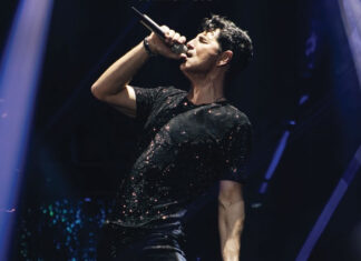 Σάκης Ρουβάς στο μοναδικό live “moments” σε Αθήνα & Θεσσαλονίκη 14 & 30 Σεπτεμβρίου 2024 Moments of Sakis Rouvas