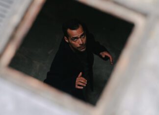 «Η Τελευταία Απολογία του Νίκου Κοεμτζή» του Βαγγέλη Γέττου | Πρεμιέρα: 23 Σεπτεμβρίου 2024 – Θέατρο Σταθμός