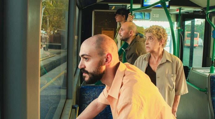 Λούνα της Ρίκας Μπενβενίστε: Θέατρο εν κινήσει, στους δρόμους της Θεσσαλονίκης