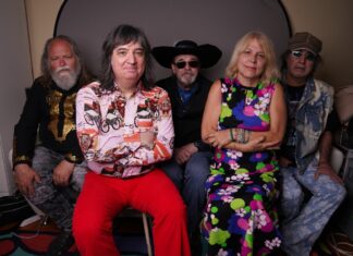 Από το Proto-Punk στην Psychedelia: Ο Mad Painter βυθίζεται στους ήχους της δεκαετίας του ’70 με το “Empty Bottles”