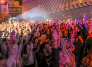 Πάρτι στη Στέγη 2024: Στους δρόμους γύρω από τη Στέγη | Πέμπτη 3 Οκτωβρίου 2024 | Είσοδος ελεύθερη