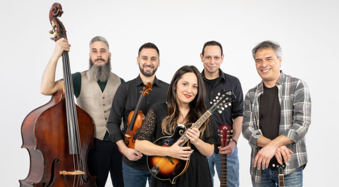 Οι Grey River & the Smoky Mountain παρουσιάζουν το «ΗΟΜΕ» στο θέατρο NOUS