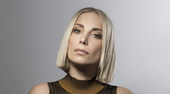 Γεωργία Νταγάκη – Κανείς (νέο videoclip) Γεωργία Νταγάκη - Κανείς (Νέο Videoclip)