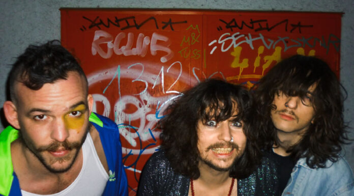 Mother’s Cake: Η εκρηκτική αυστριακή μπάντα για πρώτη φορά στην Ελλάδα σε Αθήνα & Θεσσαλονίκη Mother's Cake