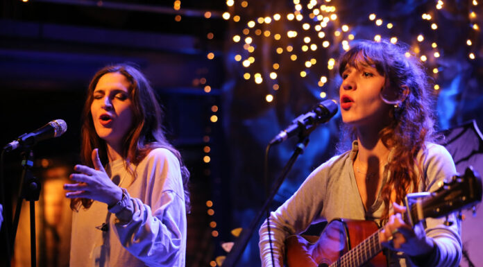 Οι Σκιαδαρέσες στον Σταυρό του Νότου Club: Νέα ημερομηνία – Τετάρτη 4 Δεκεμβρίου 2024 Οι Σκιαδαρέσες στον Σταυρό του Νότου Club