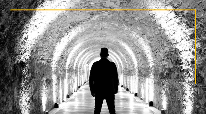 ”Τραγούδι που σκορπάει” – Νέο τραγούδι από τον Μπάμπη Βελισσάριο ''Τραγούδι που σκορπάει'' - Νέο τραγούδι από τον Μπάμπη Βελισσάριο.