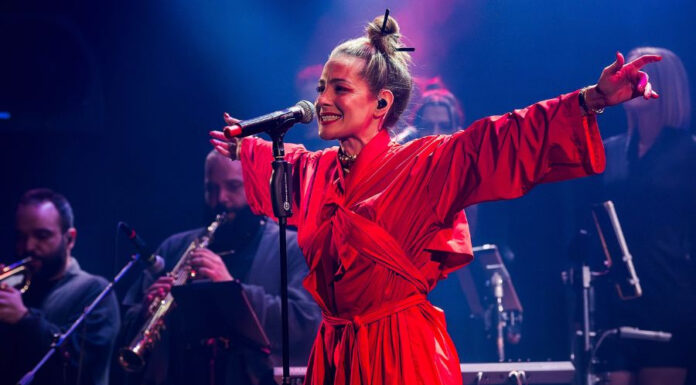 Η Νατάσσα Μποφίλιου τα Σάββατα του Φλεβάρη στο VOX «Κάτι Καίγεται 2 - Ο Μεγάλος Κύκλος»