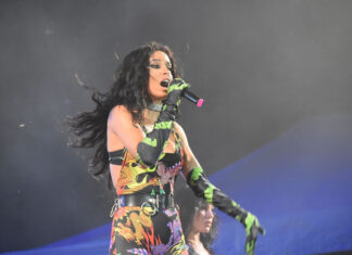 Με Ελένη Φουρέιρα & Γιώργο Περρή ανάβει το δέντρο στο Πεδίον του Άρεως | Κυριακή 8 Δεκεμβρίου 2024 | Είσοδος ελεύθερη Ελένη Φουρέιρα