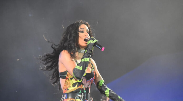 Με Ελένη Φουρέιρα & Γιώργο Περρή ανάβει το δέντρο στο Πεδίον του Άρεως | Κυριακή 8 Δεκεμβρίου 2024 | Είσοδος ελεύθερη Ελένη Φουρέιρα