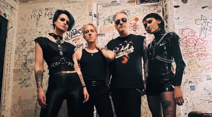 Οι Actors (can) & οι Sacred Skin (us) Live στο Gazarte Ground Stage | Σάββατο 01 Φεβρουαρίου 2025 Οι Καναδοί ACTORS επιστρέφουν στην Αθήνα με τον ξεσηκωτικό post-punk ήχο τους. Σάββατο 1η Φεβρουαρίου στο Gazarte Ground Stage