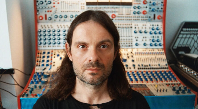 Η Αθήνα να υποδέχεται τον κορυφαίο Ιταλό καλλιτέχνη της ηλεκτρονικής μουσικής Alessandro Cortini | 31.1 @ Arch ALESSANDRO CORTINI (IT) LIVE IN ATHENS