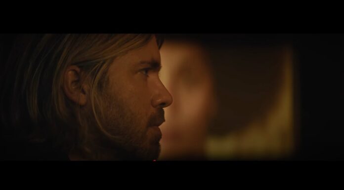 Στέλιος Τσουκιάς feat Ksenia Dania – Μην Αργήσεις | New Single & Music Video