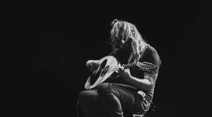 Ο Γιάννης Χαρούλης στο Gazarte Ground Stage! | Πέμπτες 10 & 17 Μαρτίου 2025 Ο Γιάννης Χαρούλης στο Gazarte Ground Stage!