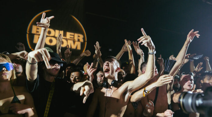 Ο AZYR φέρνει τη νέα γενιά του hard-hitting techno στο Oddity! | Σάββατο 8 Μαρτίου 2025