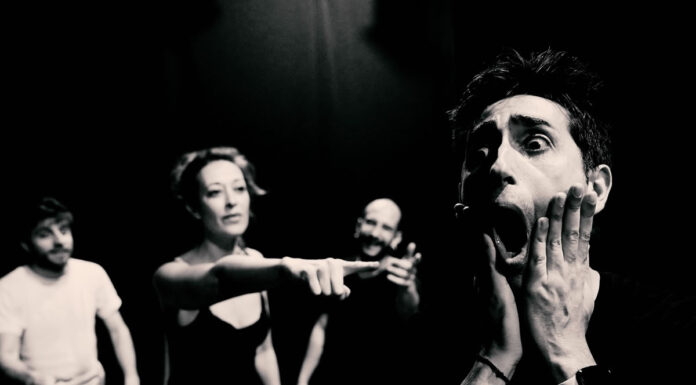 Φτιάξε τη δυστυχία σου μόνος σου | Από 17 Μαΐου Θέατρο Ρεκτιφιέ "Φτιάξε τη δυστυχία σου μόνος σου" -Από 17 Μαΐου Θέατρο Ρεκτιφιέ