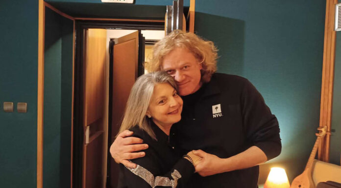 “Χαίρε Νίκαια – Κλέος Ορθοδοξίας” από την Πηγή Λυκούδη και τον Γιάννη Π. Ιωαννίδη. Ερμηνεύει ο Πέτρος Γαϊτάνος "Χαίρε Νίκαια – Κλέος Ορθοδοξίας" από την Πηγή Λυκούδη και τον Γιάννη Π. Ιωαννίδη