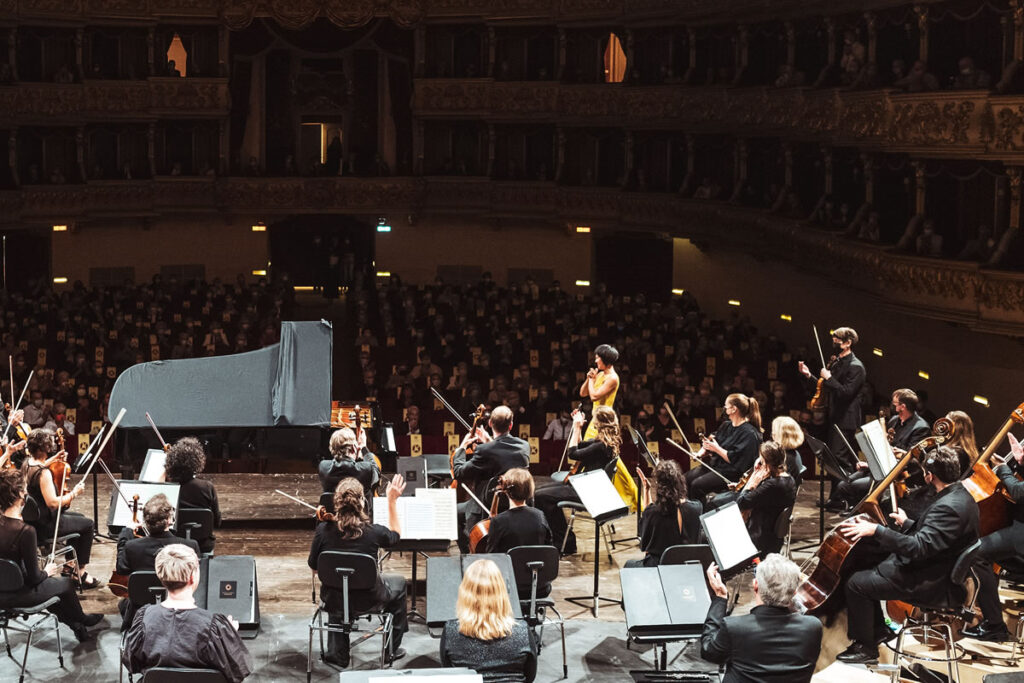 Mahler Chamber Orchestra – Yuja Wang