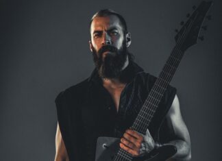 Το μελωδικό blackened death metal συγκρότημα Tides of Chaos κυκλοφορεί το νέο single “Cloak Of Silence”