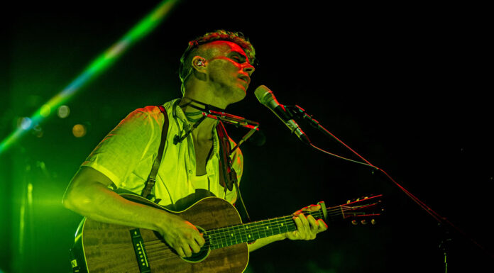 O Asaf Avidan για μια μοναδική εμφάνιση στο FLOYD – Κυριακή, 7/12/2025 O Asaf Avidan για μια μοναδική εμφάνιση στο FLOYD - Κυριακή, 7/12/2025