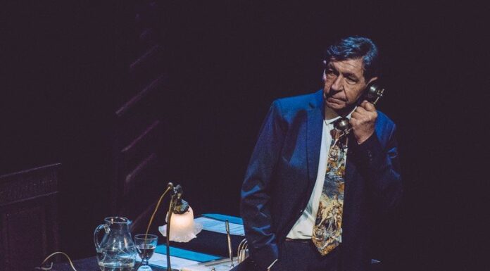 Θέατρο Αυλαία – Θεσσαλονίκη: Εκτός ύλης reloaded | 31 Οκτωβρίου – 9 Νοεμβρίου 2025 Για 8 Παραστάσεις ΕΚΤΟΣ ΥΛΗΣ reloaded ΘΕΑΤΡΟ ΑΥΛΑΙΑ - ΘΕΣΣΑΛΟΝΙΚΗ