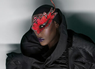 Grace Jones | Η ιέρεια της πρόκλησης και της ελευθερίας έρχεται στο Sani Festival στις 2 Αυγούστου Grace Jones | Η ιέρεια της πρόκλησης και της ελευθερίας έρχεται στο Sani Festival