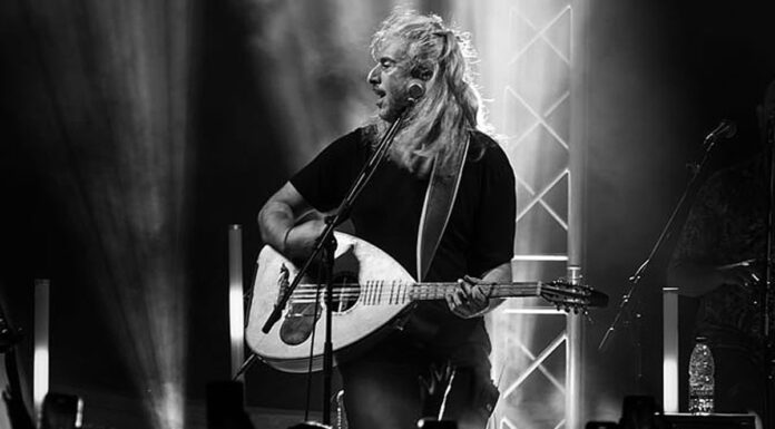 Ο γιάννης Χαρούλης στο Δημοτικό Θέατρο Λυκαβηττού | Σάββατο 4 Οκτωβρίου 2025 ΕΛΑ ΣΤΟ ΧΟΡΟ | TOUR 2025 - LAST STOP | Ο τελευταίος χορός του Tour!