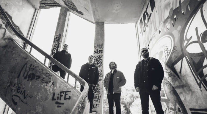 Οι Honeybadger παρουσιάζουν το νέο τους single “Panic Button” Honeybadger