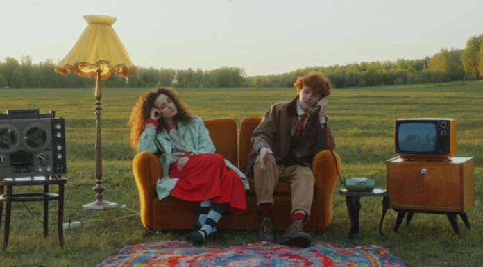 «Unlock the love»: Το νέο τραγούδι-πρόταση των «Med Bed» με την υπογραφή του Αντρέα Γιατράκου «Unlock the love»: Το νέο τραγούδι-πρόταση των «Med Bed»