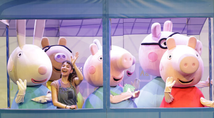 Η θεατρική παράσταση «Oι περιπέτειες της Πέππα» κάνει περιοδεία σε όλη την Ελλάδα! Η θεατρική παράσταση «Oι περιπέτειες της Πέππα» κάνει περιοδεία σε όλη την Ελλάδα!