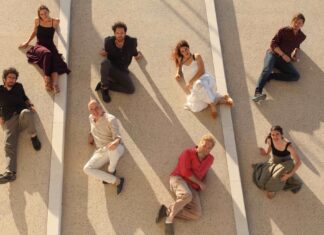 ΠΑΡΑΤΑΣΗ ΠΑΡΑΣΤΑΣΕΩΝ ΙΙ ΕNCARDIA «Η Σονάτα του Σεληνόφωτος»(Γιάννης Ρίτσος) ΙΙ ΤΗΕΑΤRE OF THE NO