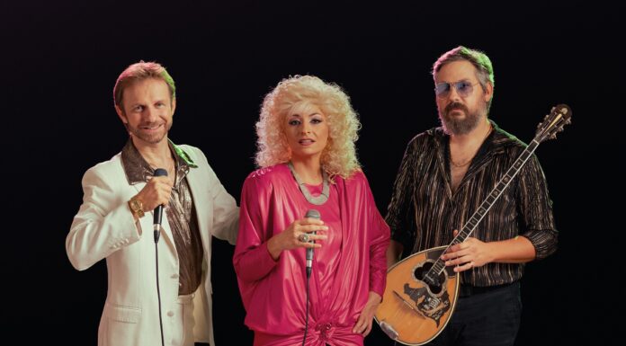 «Μπουζούκια στην Πίστα» παντού! | Αήνα, Πάτρα, Θεσσαλονιίκη, Λάρισα