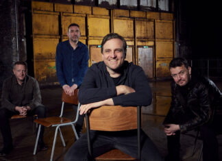 Οι Starsailor, ένα από τα πιο διαχρονικά συγκροτήματα της βρετανικής indie rock σκηνής, επιστρέφουν στην Ελλάδα.