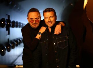 Πανέτοιμοι για τη μεγάλη τους πρεμιέρα στο ANODOS οι Σταμάτης Γονίδης και Γιάννης Πλούταρχος! Η ώρα για τη μεγάλη πρεμιέρα στο ANODOS έφτασε.