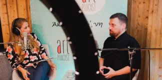 Θέμης Καραμουρατίδης: Οι ταμπέλες στη μουσική είναι η πρόθεση του δημιουργού και όχι το αποτέλεσμα