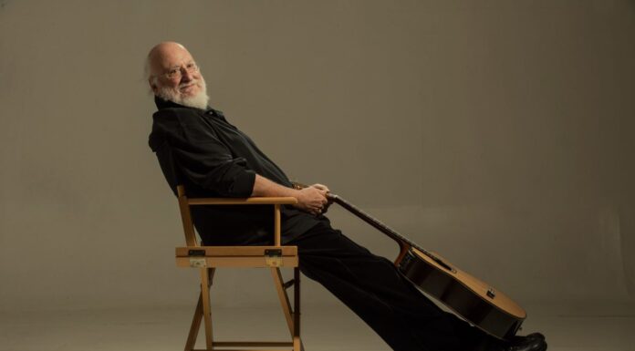 «Το Ροκ Του Μέλλοντός Μας» – Το πρώτο άλμπουμ για τον Διονύση Σαββόπουλο μετά τον θάνατό του από την Panik Records