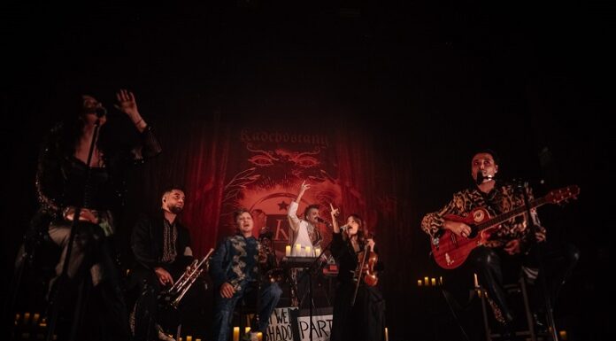 Kadebostany στο Fuzz: Veni, Vidi, Vici! Η Sold Out “εισβολή” & ο Alex Sid
