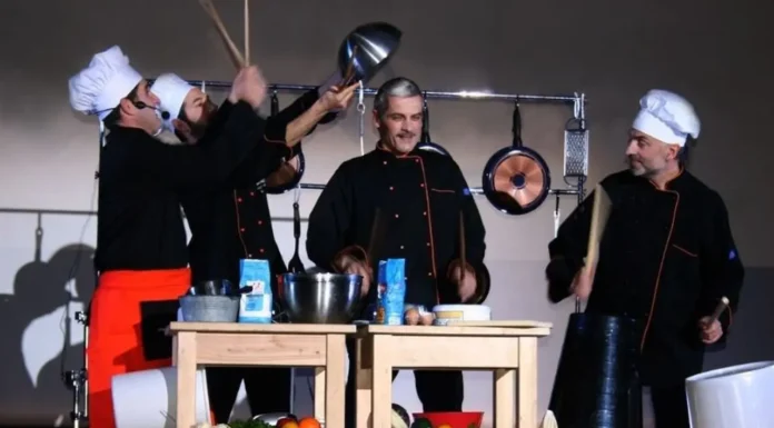 COOKS: Η πιο γευστική μπάντα κρουστών στο ΔΕΗ Xmas West Park COOKS - Η πιο… γευστική μπάντα κρουστών