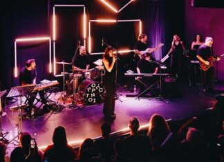 Pop n’Tonic: Το «Lights Up» Festive Pop Up Live στο Piraeus Club Academy | 19 Δεκεμβρίου Pop n'Tonic | Lights Up - Festive Pop Up Live | Παρασκευή 19 Δεκεμβρίου | Επιστρέφουν λίγο πριν τις γιορτές @Piraeus Club Academy